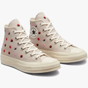 Converse Chuck 70 Floral Platform Sneakers sz 7 NIB Desert Sand/ Egret